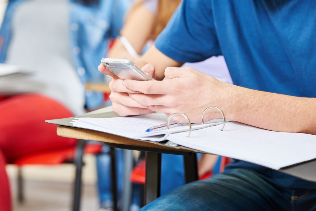 should students have cell phones in school essay